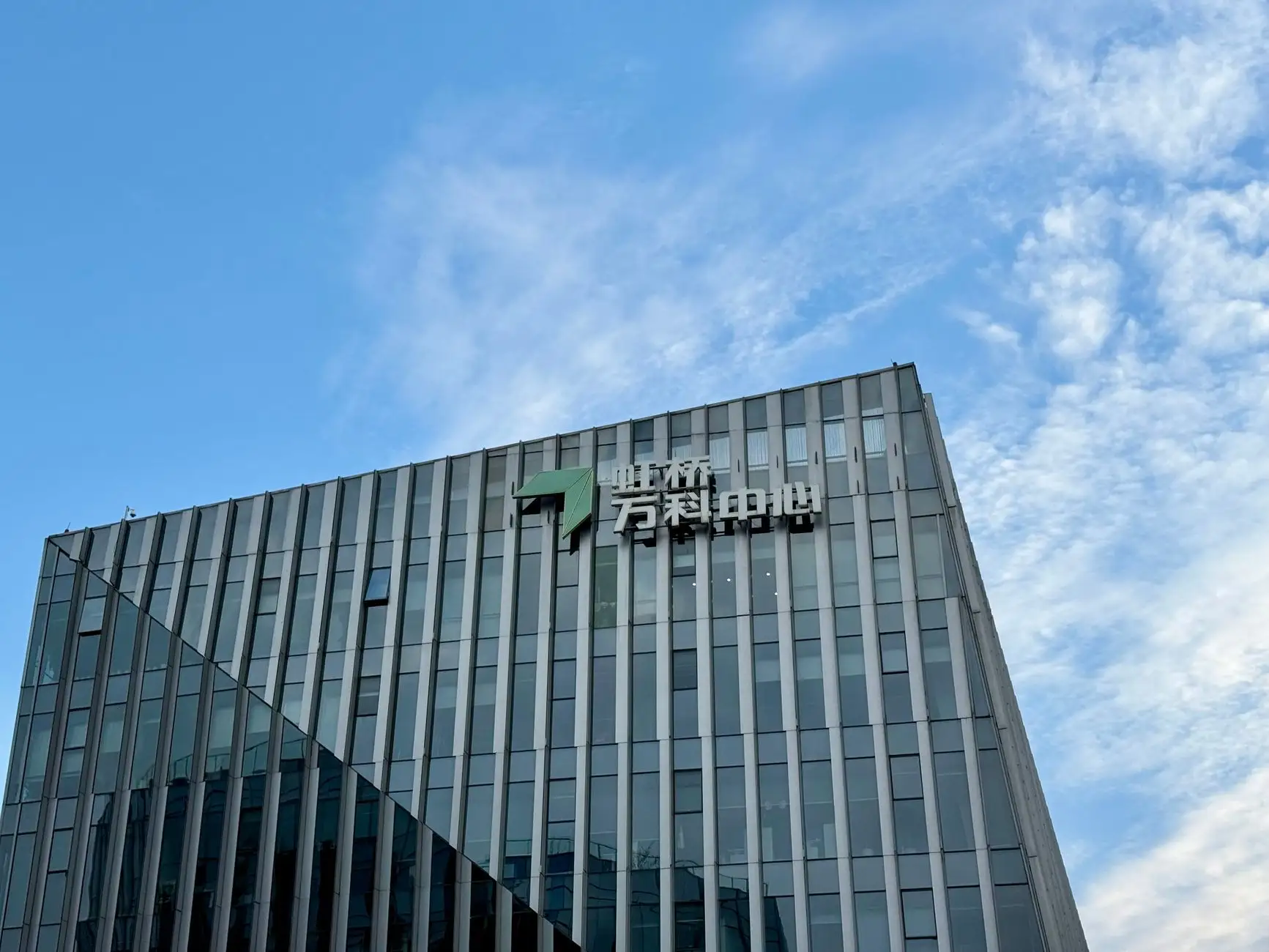 厦门懂先生人工智能智能系统开发平台在福建企业的落地应用与优势分析